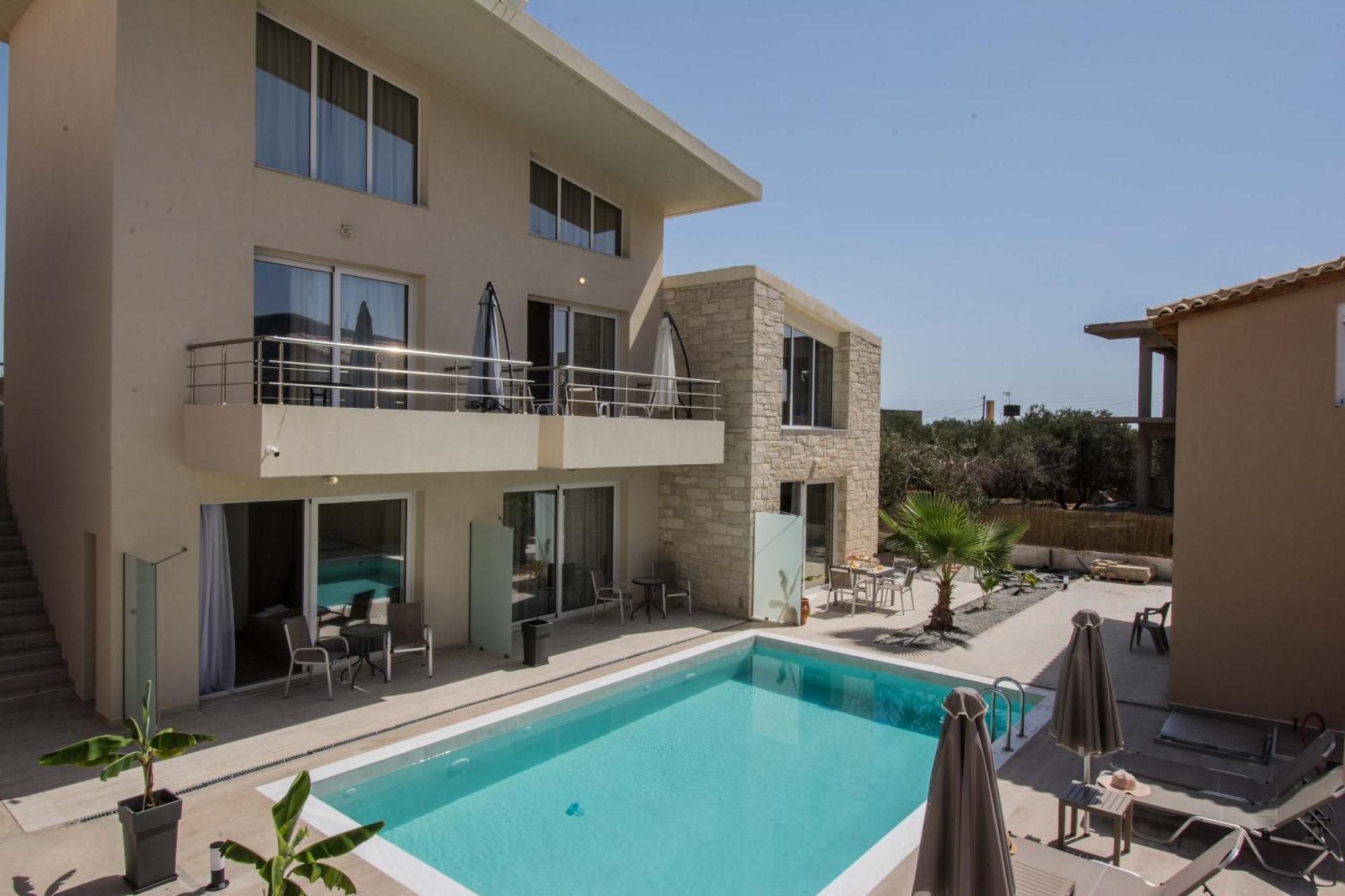 Michalianna Suites "By Checkin" Gouves Dış mekan fotoğraf