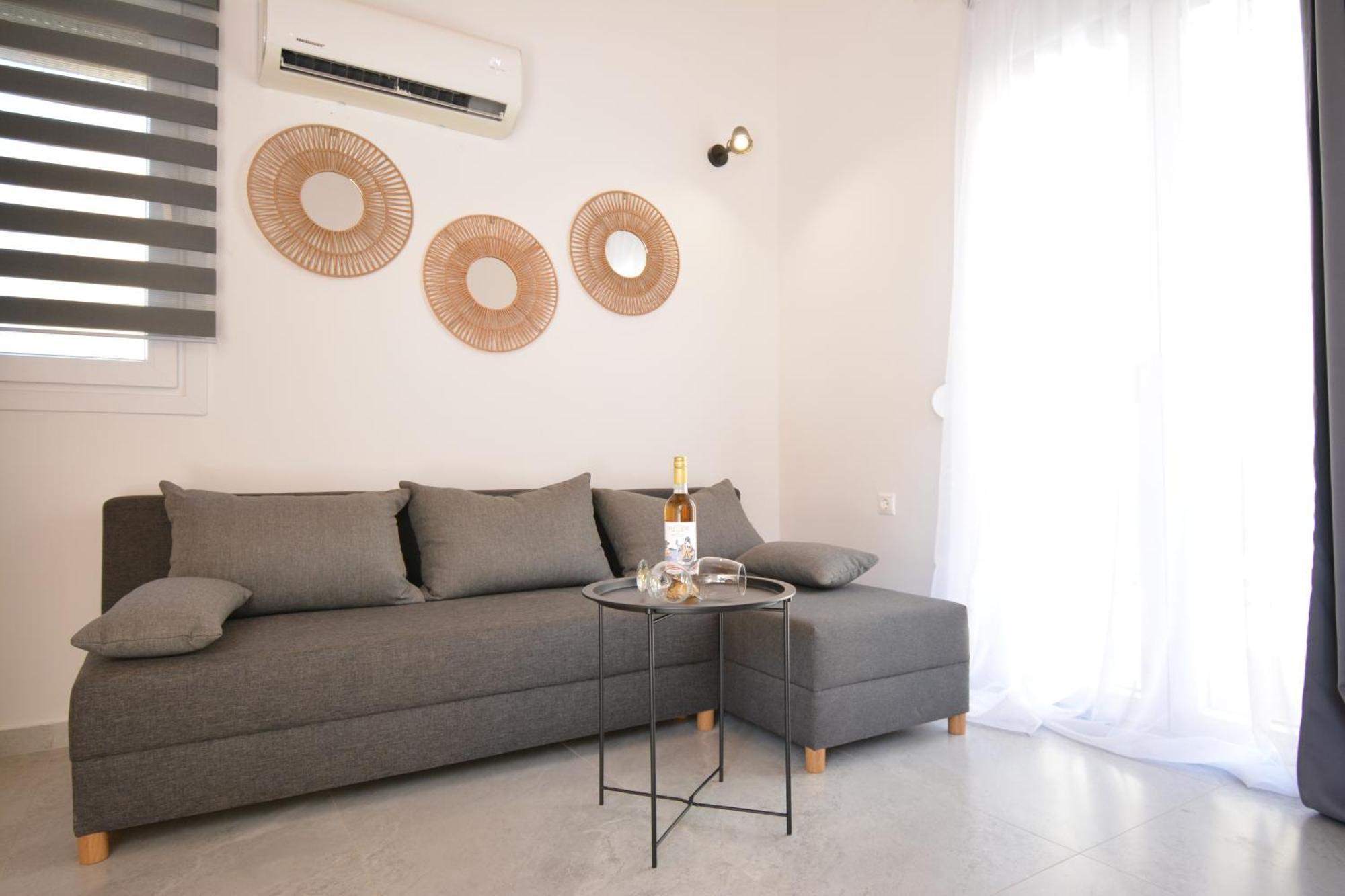 Michalianna Suites "By Checkin" Gouves Dış mekan fotoğraf